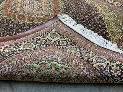 5'x6'8" Fine Hand-Knotted Wool & Silk Blend Tabrize Mahi Carpet - Area Rug