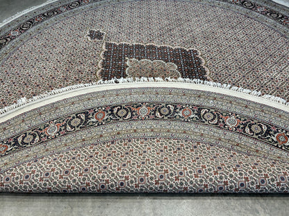 8' Diameter Exquisite Hand-Knotted 100% Wool Pile Oriental Rug