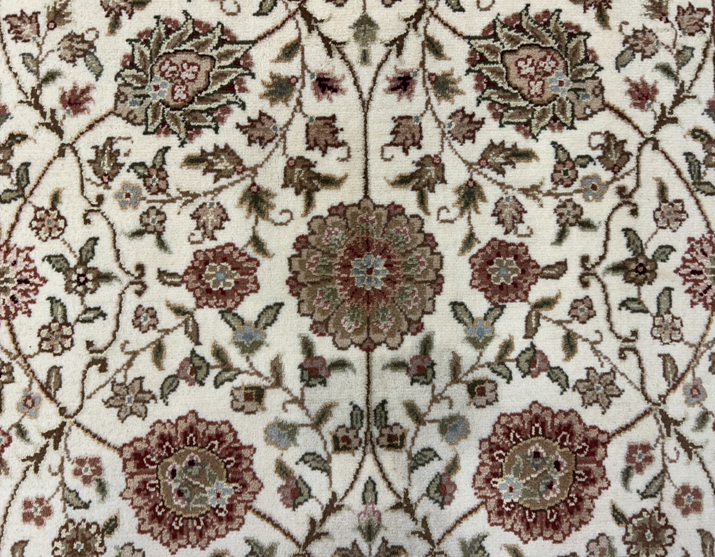 9'x12' Very Fine Hand-Knotted 100% Lamb Wool Pile PakPersian Rug