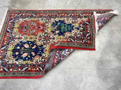 3'5"x5'2" Hand-Knotted 100% Lamb Wool Bakhtiarie Carpet - Area Rug