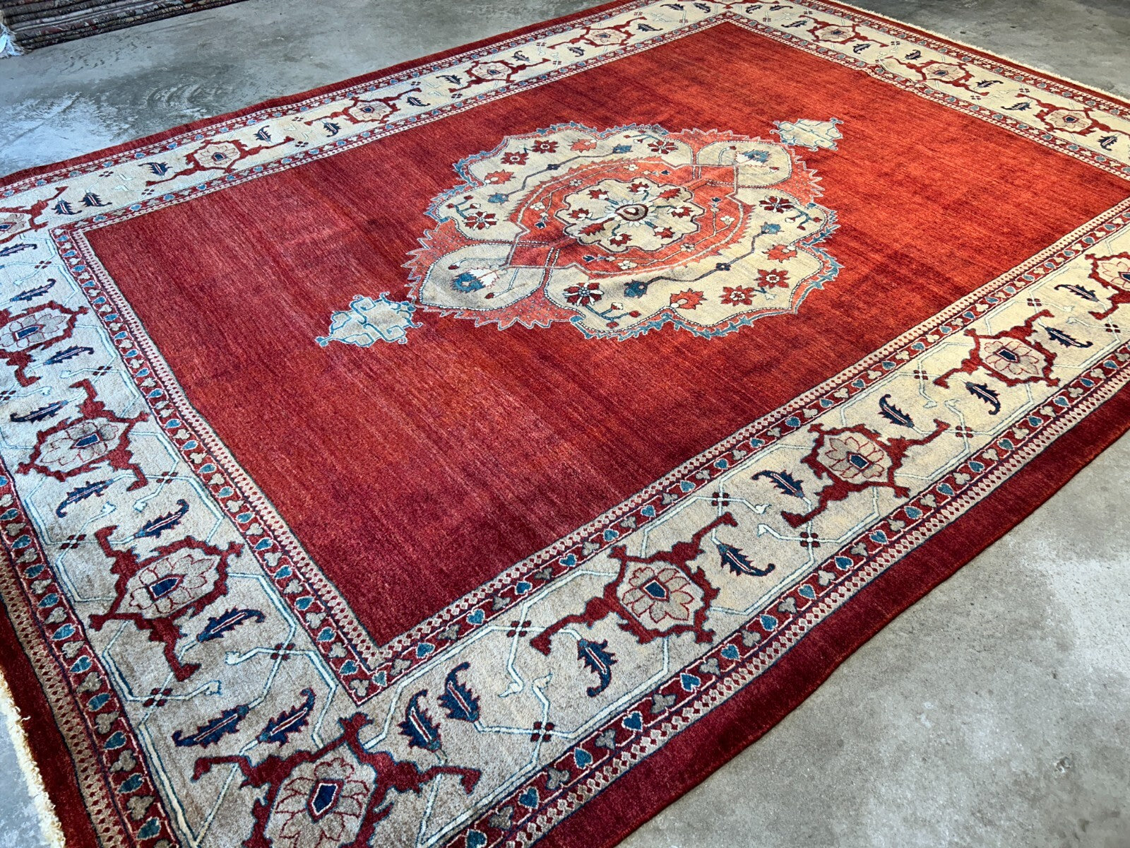 8'10"x11'8" Hand-Knotted 100% Wool Pile Tabrize Rug