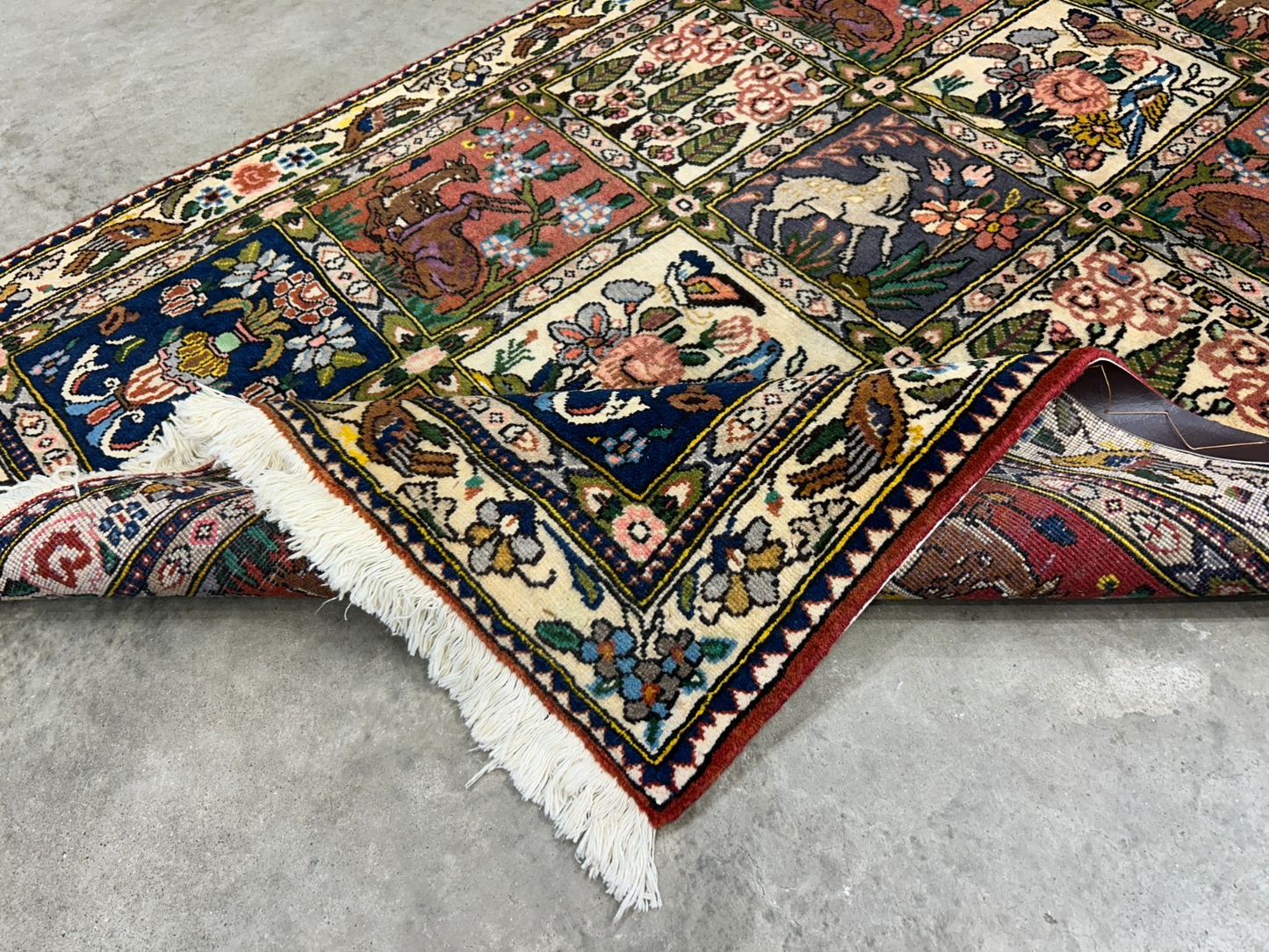 3'5"x5'2" Hand-Knotted 100% Wool Pile Bakhtiarie Area Rug - Carpet