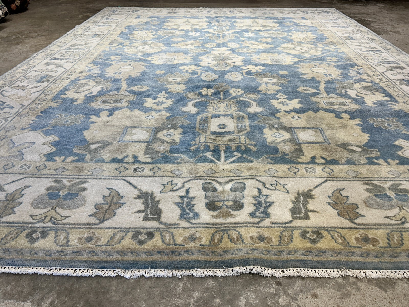 9'1"x12'2" Hand-Knotted 100% Wool Pile Oushak Rug
