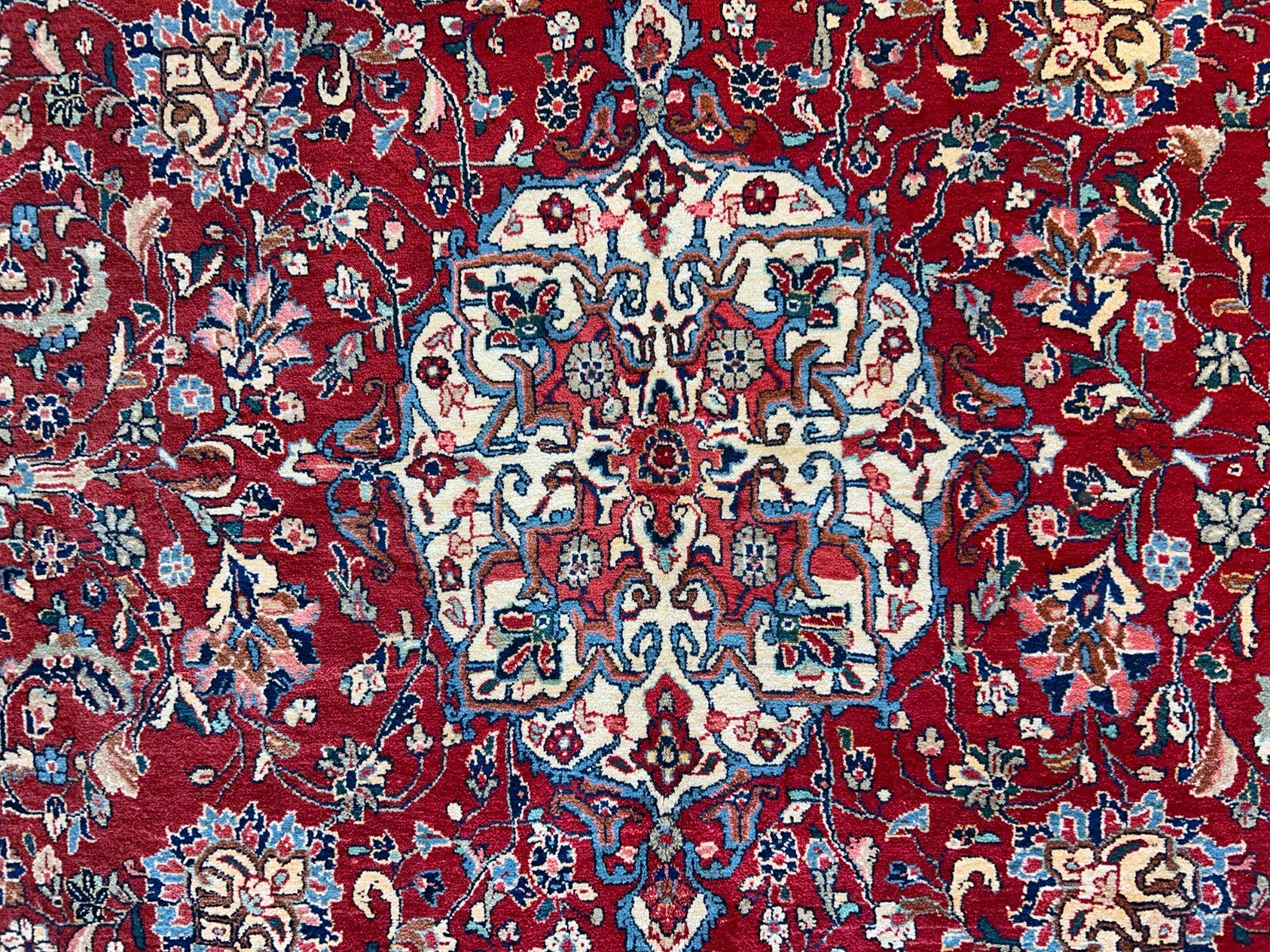 9'3"x12'6" Hand-Knotted 100% Wool Pile Mashade Rug