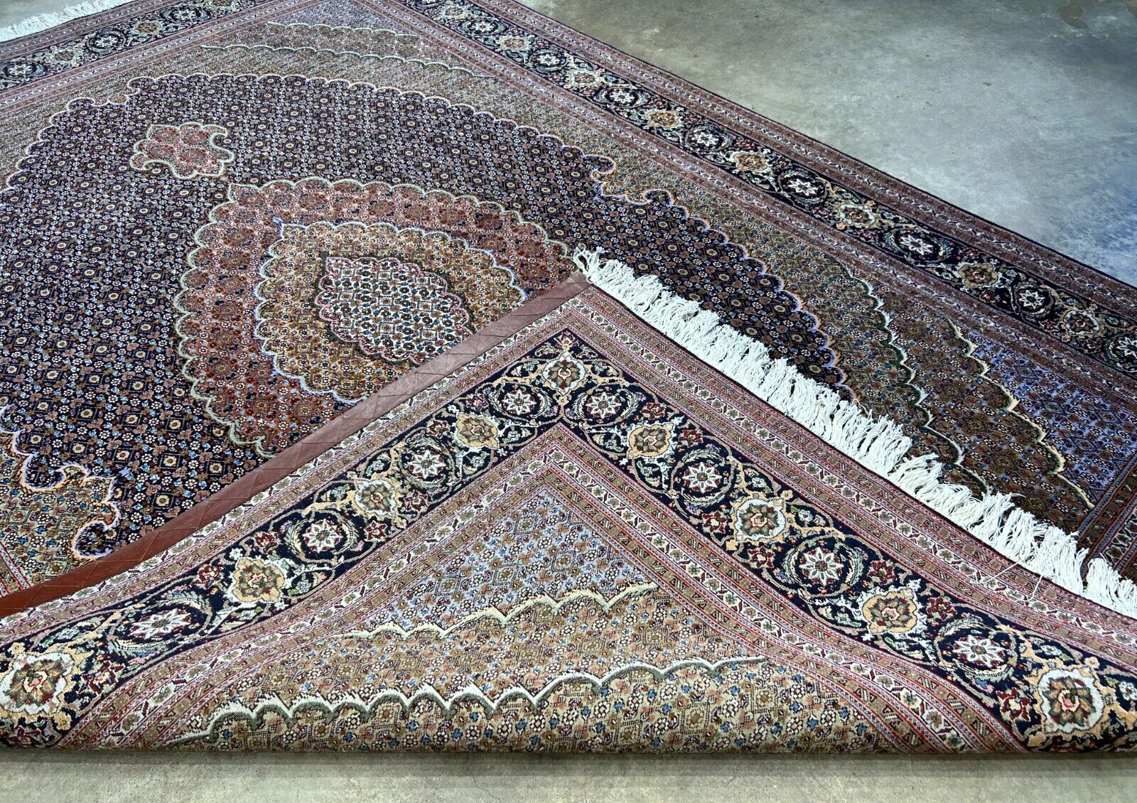 6'8"x9'8" Fine Hand-Knotted Wool & Silk Oriental Tabrize Rug - Area Carpet