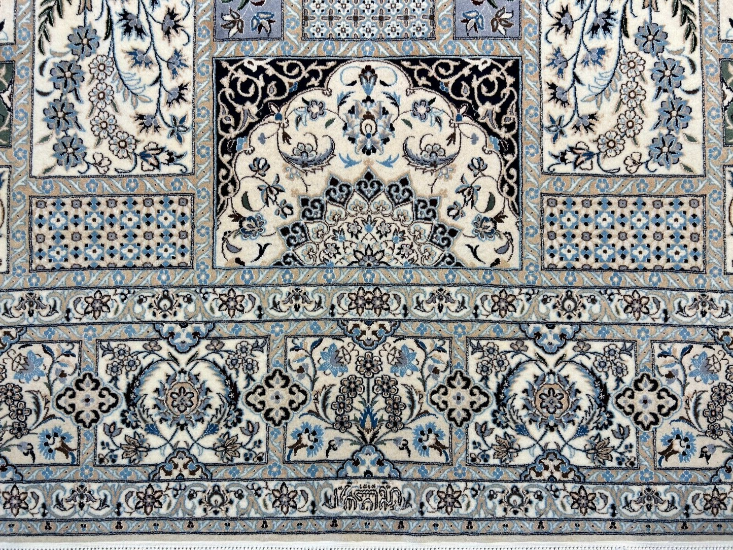 6'9"x10'2" Extra Fine Hand-Knotted Wool & Silk Habibian Naine Rug - Area Carpet