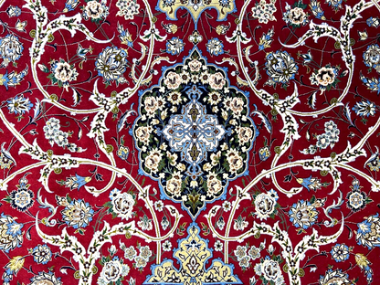 6'10"x10'4"Extra Fine Hand-Knotted Wool & Silk Isfahane Rug - Area Carpet