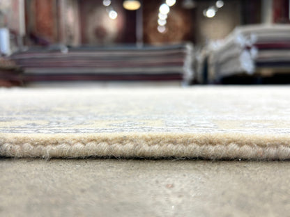 8' x 10'1" Hand-Knotted Silver 100% Wool Carpet - Indian All-Over Area Rug - 3D