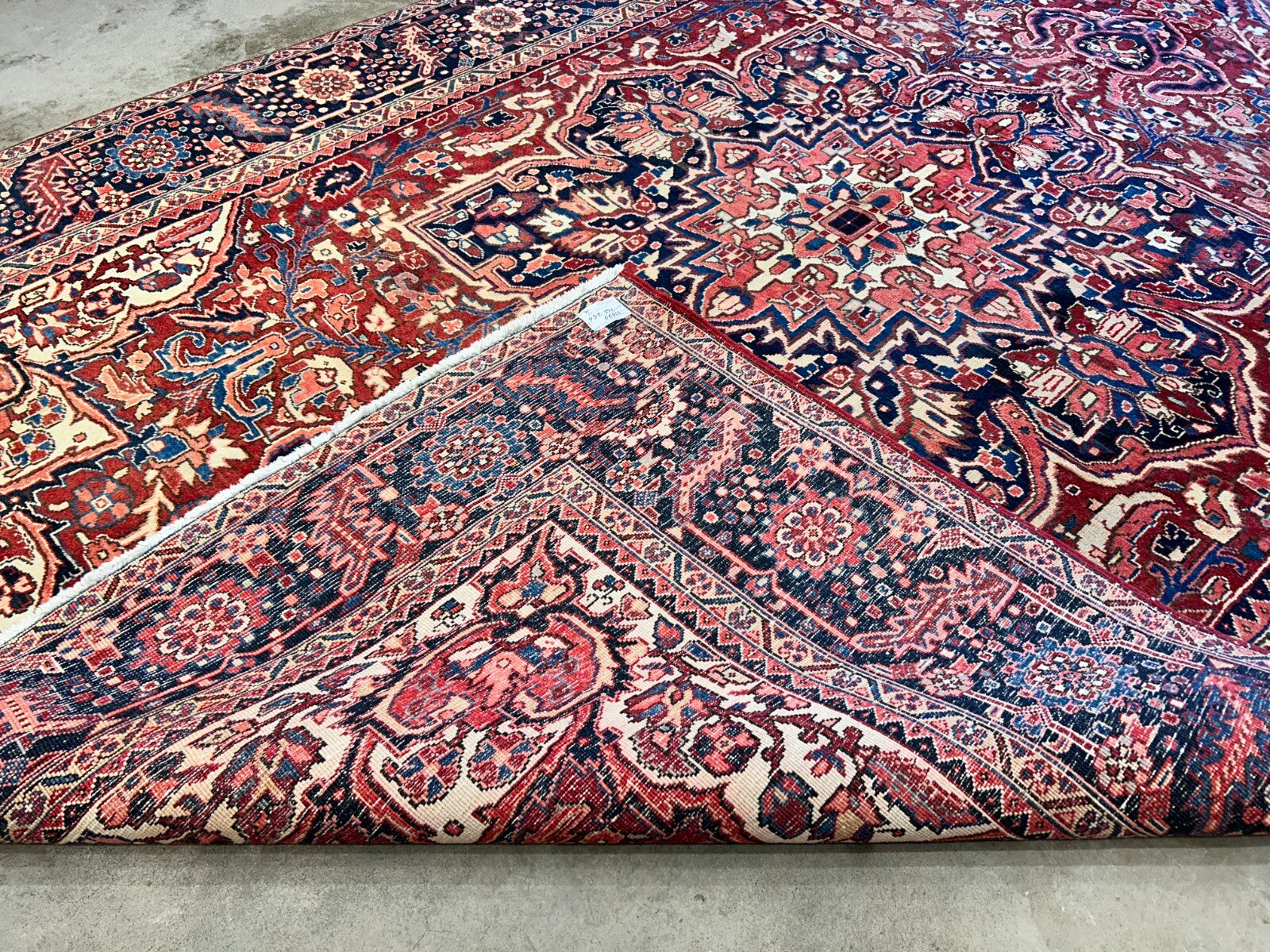 8'5"x11'9" Hand-Knotted 100% Wool Pile Herize Rug