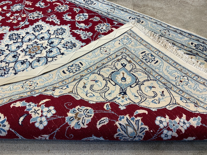 2'11"x5'5'' Very Fine Hand-Knotted Silk & Wool Naine Area Rug - Carpet