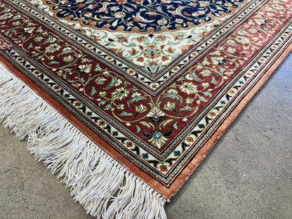 2'8"x4'1" Exquisite Extra-Fine Hand-Knotted 100% Silk Qume Area Rug
