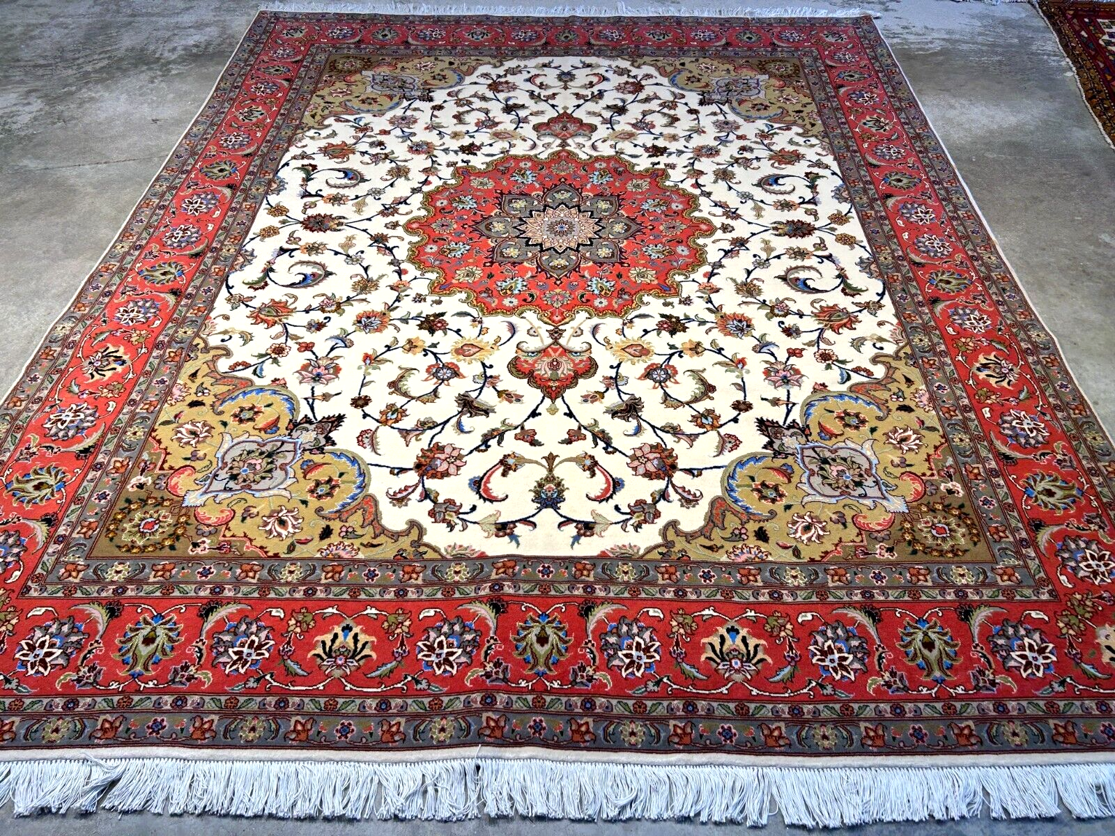 6'9"x8'1" Fine Hand-Knotted Wool & Silk Blend Tabrize Carpet - Area Rug