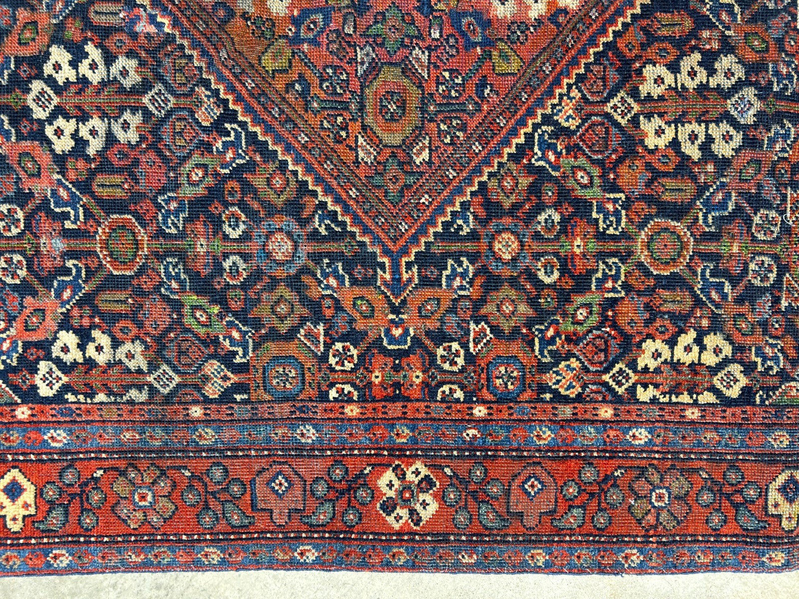 4'4"x6'6" Antique Hand-Knotted 100% Wool Pile Sennehe Area Rug - Carpet