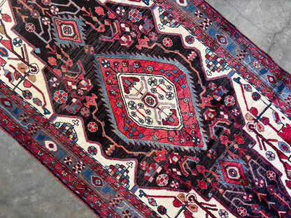 4'11" x 11'4'' Hand-Knotted 100% Lamb Wool Pile Nahavande Area Rug - Carpet