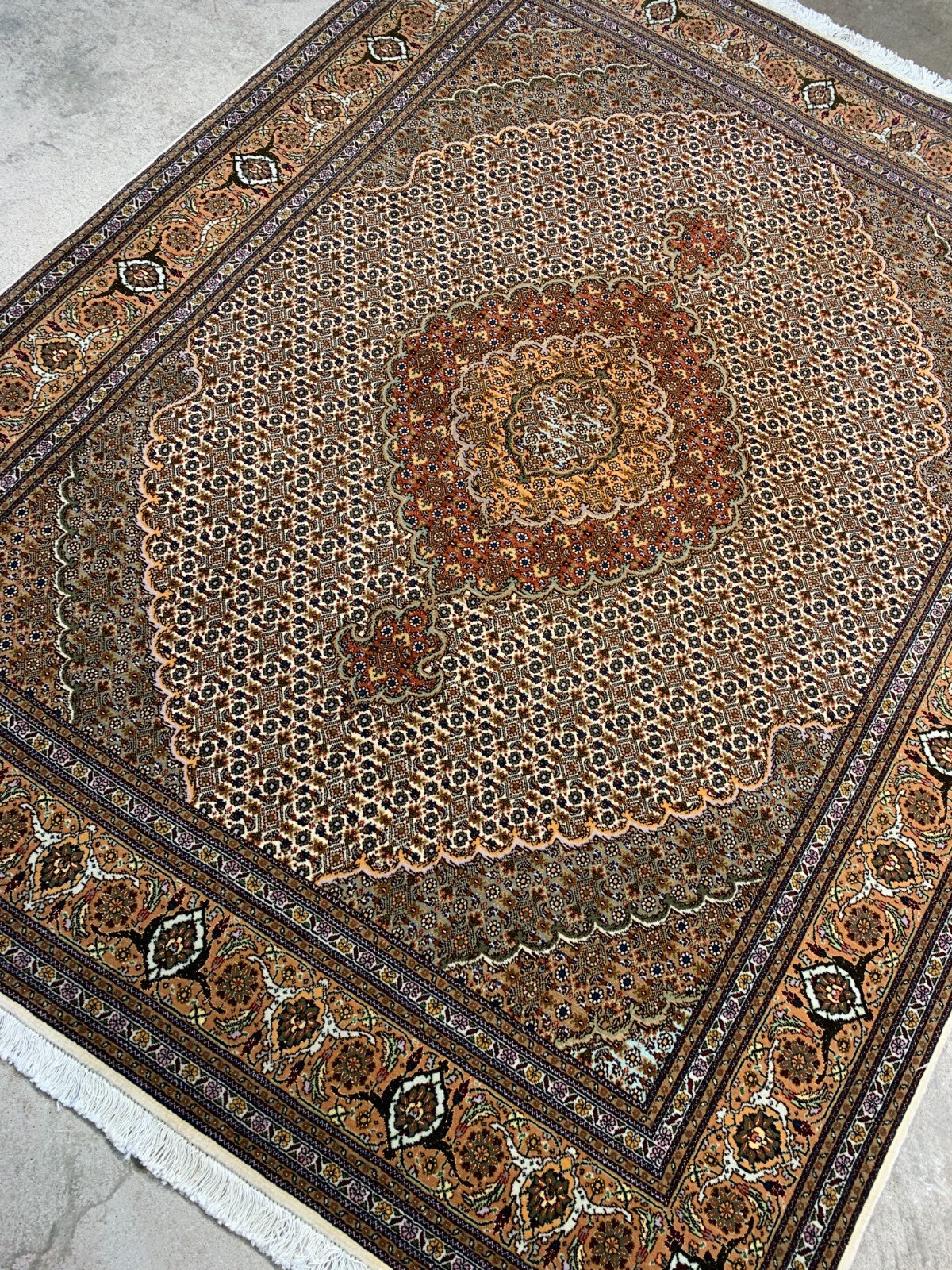 5'x6'4" Fine Hand-Knotted Wool & Silk Blend Tabrize Mahi Carpet - Area Rug