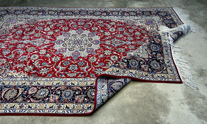 6'9"x10'3" Extra-Fine Hand-Knotted Wool & Silk Blend Isfahane Carpet - Area Rug