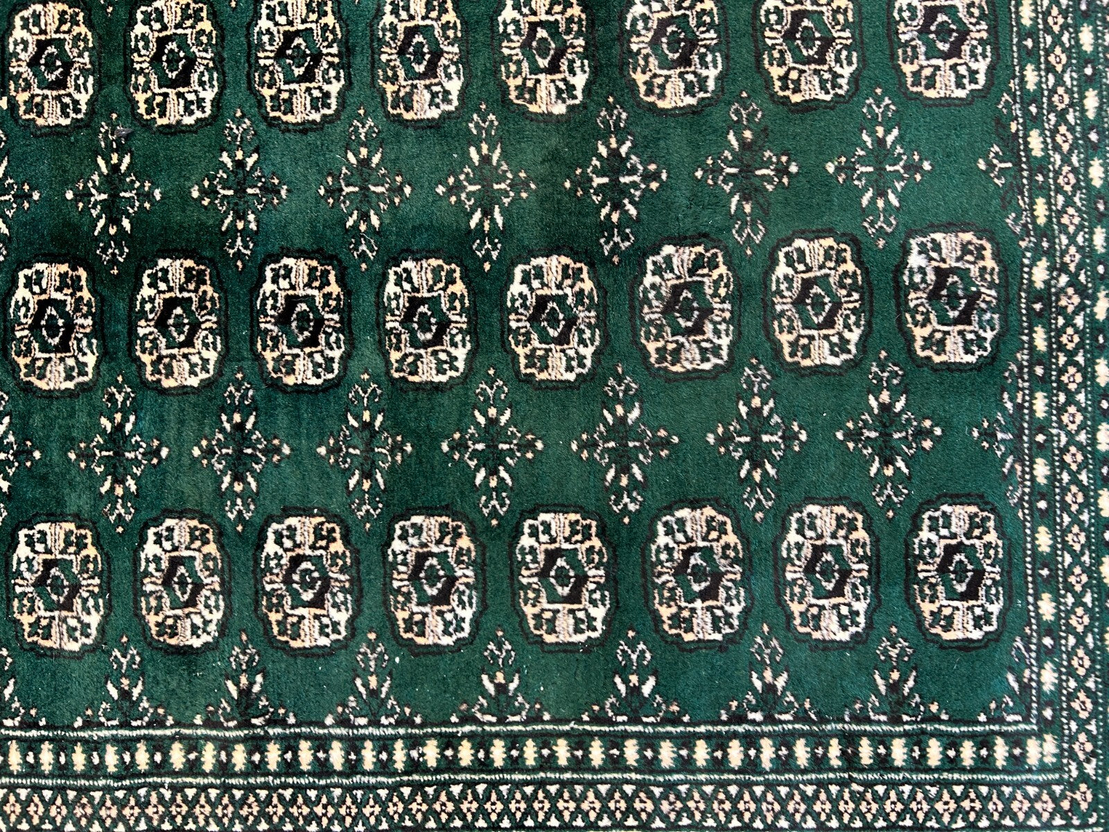 8'x10' Hand-Knotted 100% Wool Pile Bokhara Rug