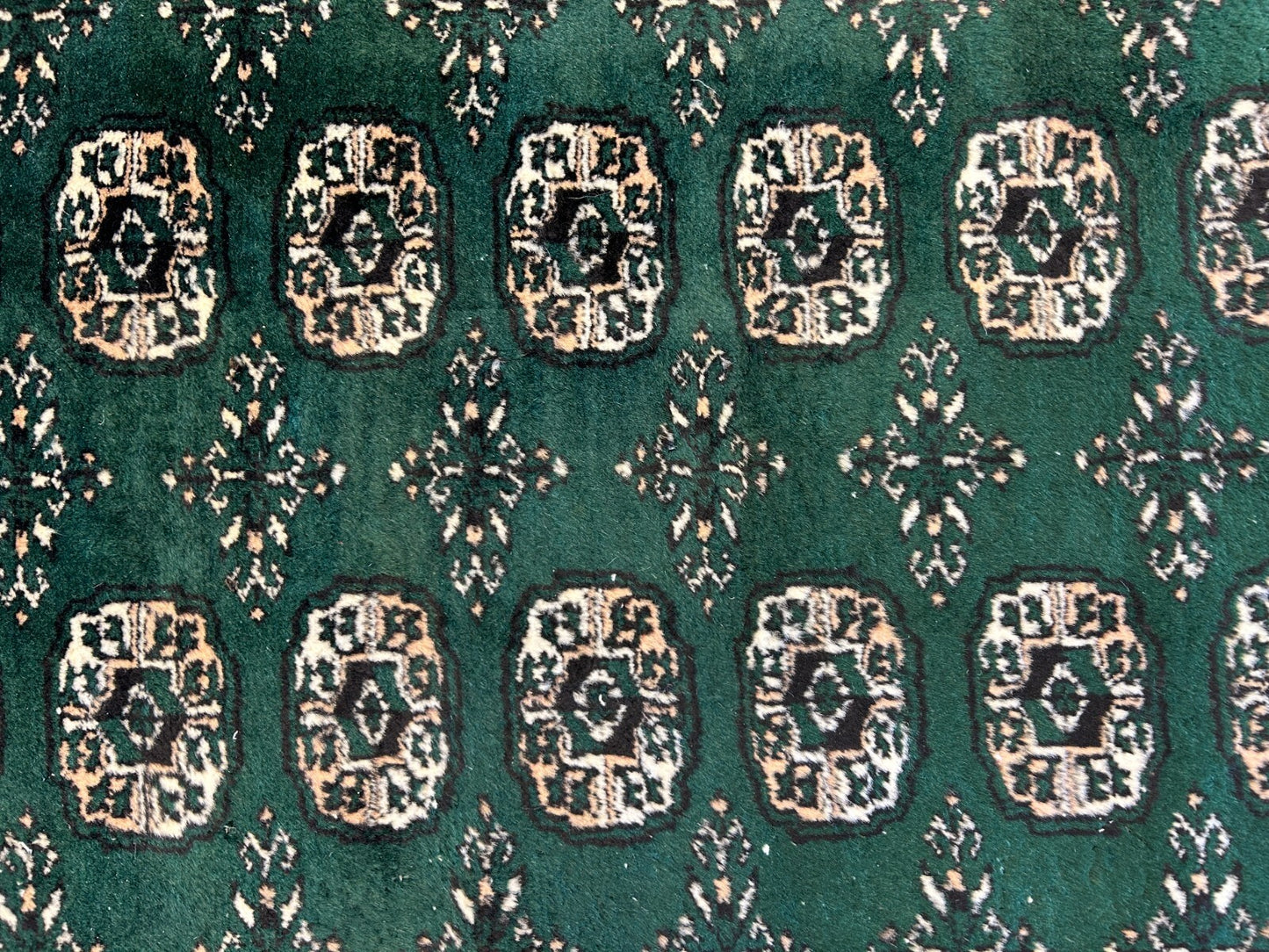 8'x10' Hand-Knotted 100% Wool Pile Bokhara Rug