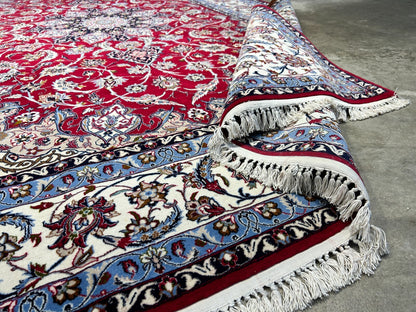 6'7"x9'10" Fine Hand-Knotted Wool & Silk Blend Isfahane Area Rug - Signed