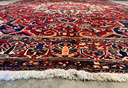 10'2"x13'1" Hand-Knotted 100% Wool Pile Bakhtiarie Rug