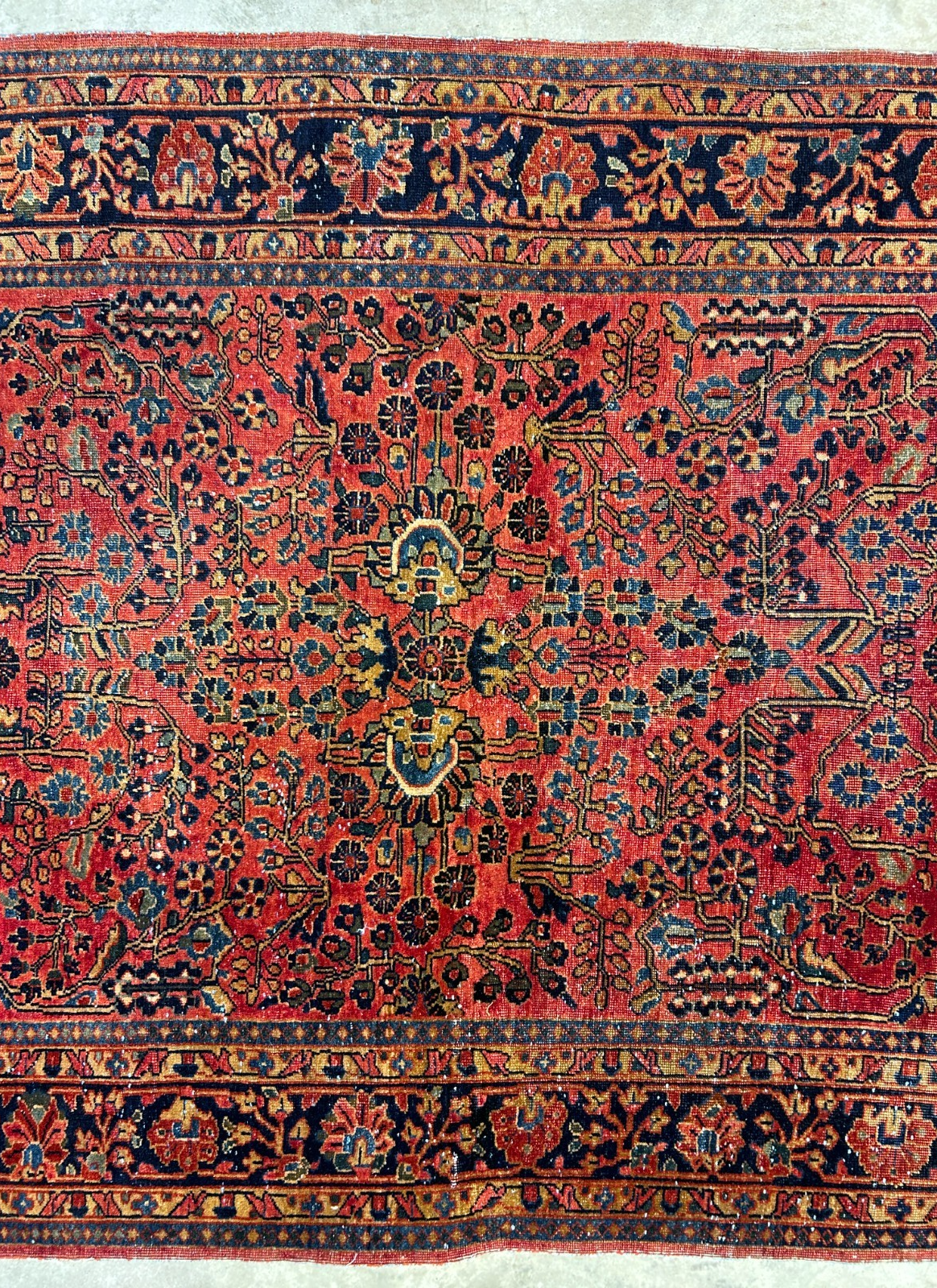 4'3"x6'9" Antique Hand-Knotted 100% Wool Pile Sarouke Area Rug - Carpet