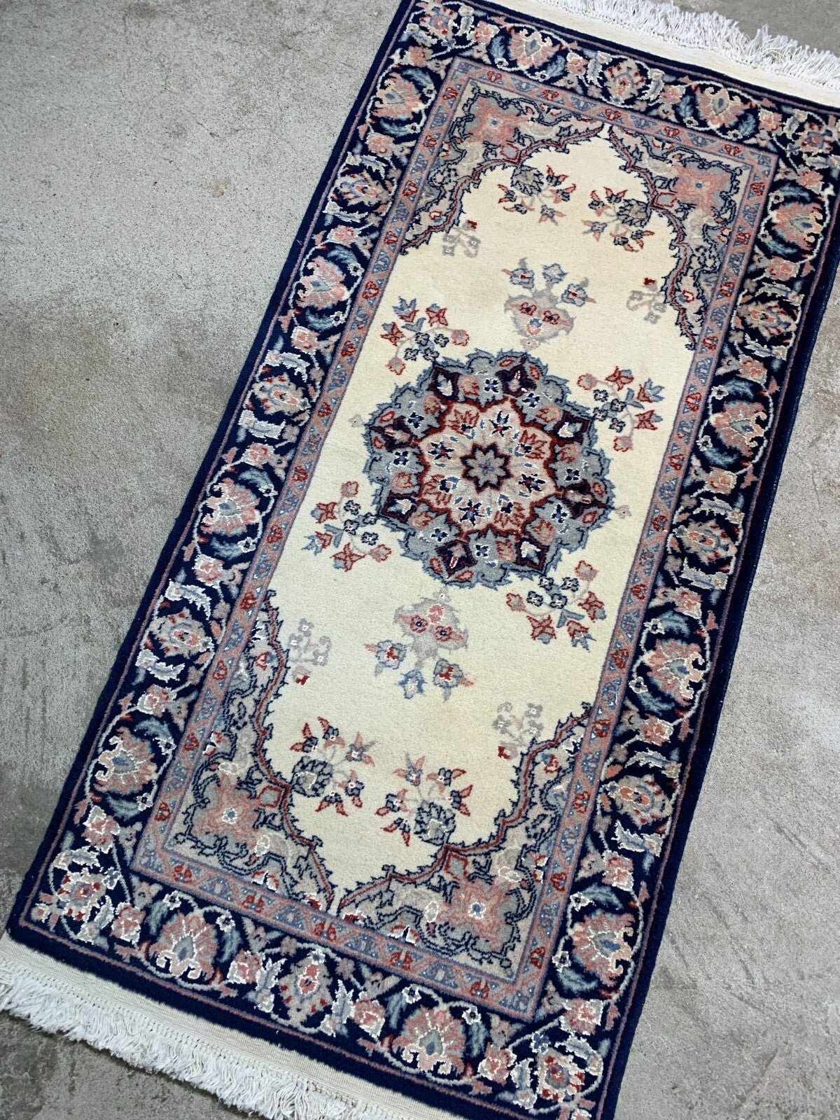 2'x4' Hand-Knotted Wool Oriental Rug - Area Carpet