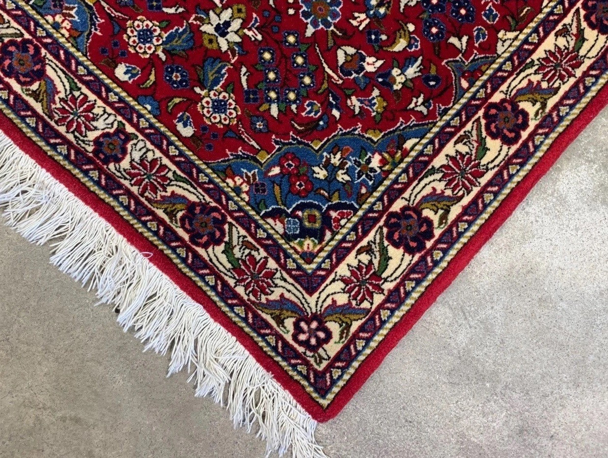 2'2"x4'1" Hand-Knotted 100% Wool Pile Sarouke Rug