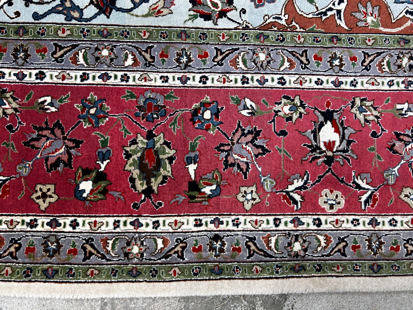 8'2"x11'5'' Very Fine Hand-Knotted Silk & Wool Tabrize Area Rug - Carpet