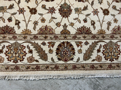 5'8"x8'2" Hand-Knotted 100% Wool Pile Arut Carpet - Area Rug