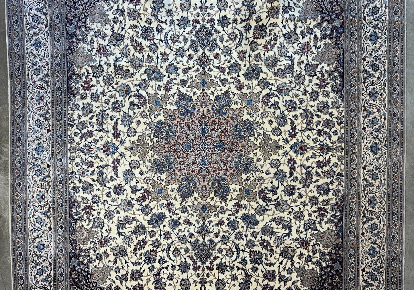 10'3"x14'1" Extra Fine Hand-Knotted Wool & Silk Naine Rug