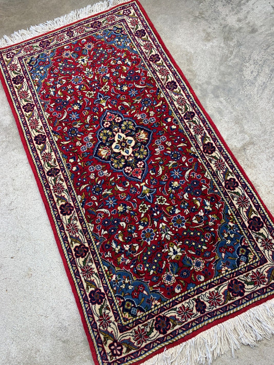 2'2"x4'1" Hand-Knotted 100% Wool Pile Sarouke Rug