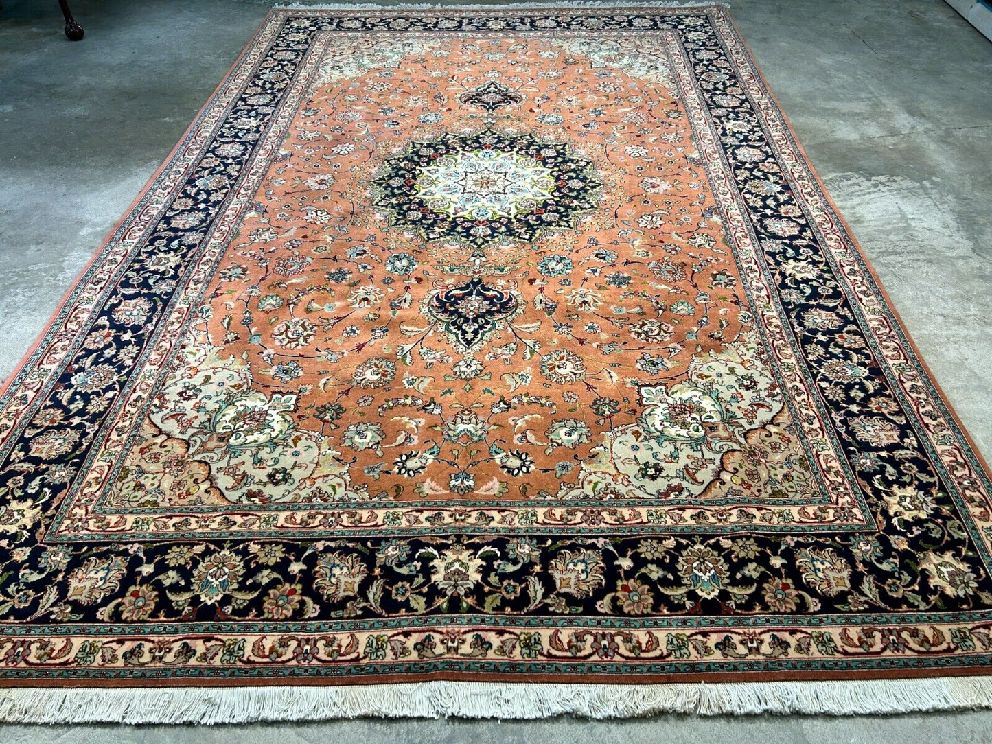 6'9"x10'2" Fine Hand-Knotted Wool & Silk Blend Tabrize Carpet - Area Rug