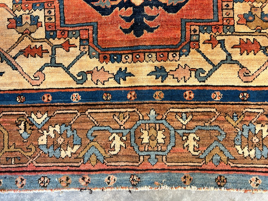 Collector Item - 9'8"x11'10 Antique Fine Wool Herize Serapy Hand-Knotted Rug