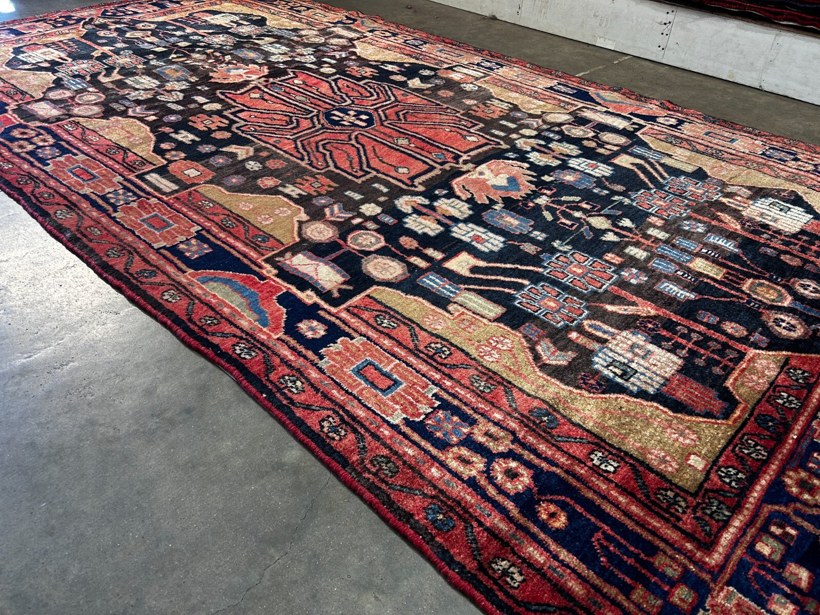 5'3" x 9'11" Hand-Knotted 100% Lamb Wool Pile Nahavande Area Rug - Carpet