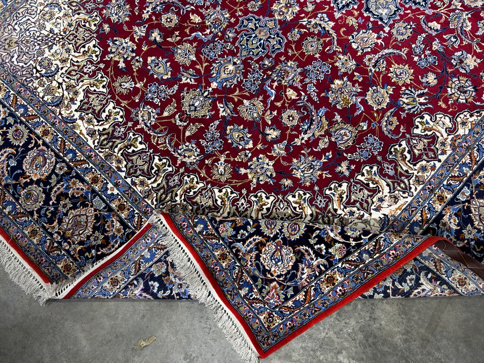 8'1"x11'6" Extra Fine Hand-Knotted Wool & Silk Isfahane Rug