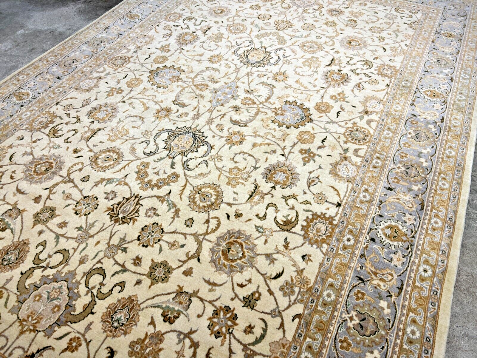 6'x 9' Hand-Knotted 100% Wool Carpet - Pakistan Kashane Area Rug