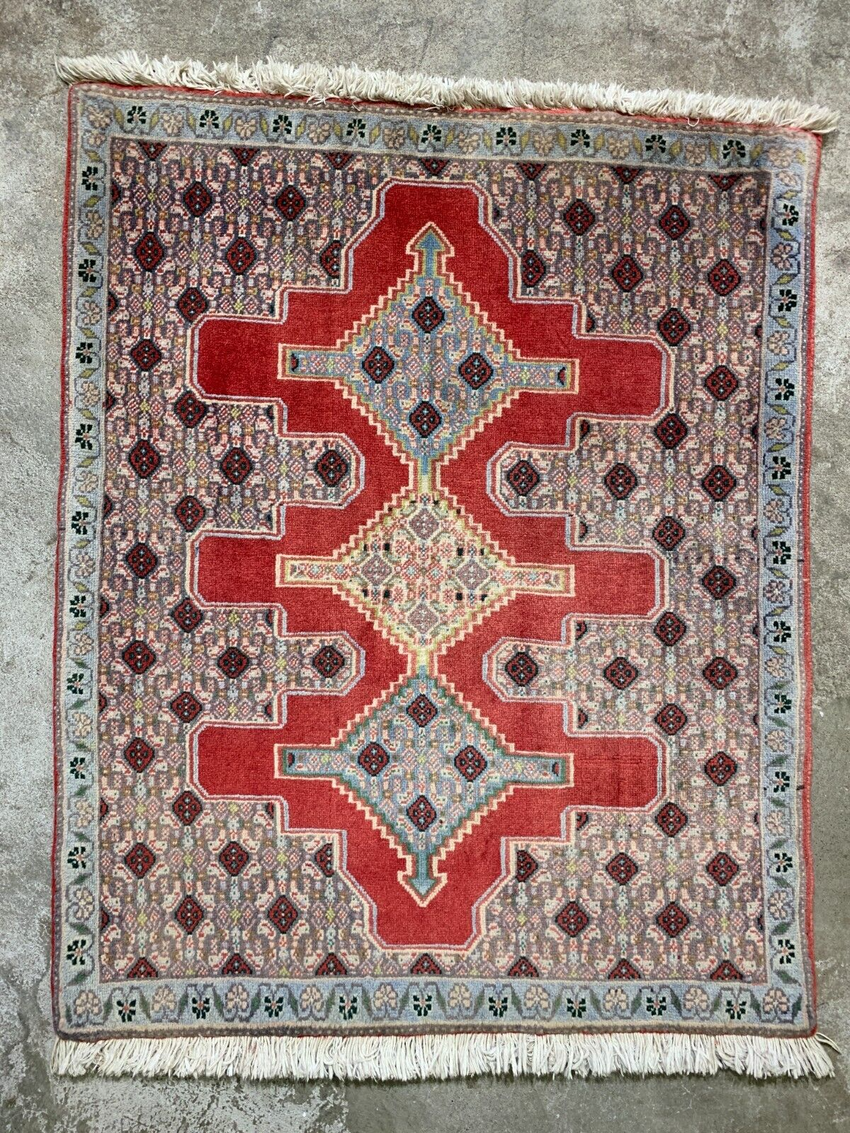 2'6"x3'2" Vintage Hand-Knotted Wool Oriental Rug - Area Carpet