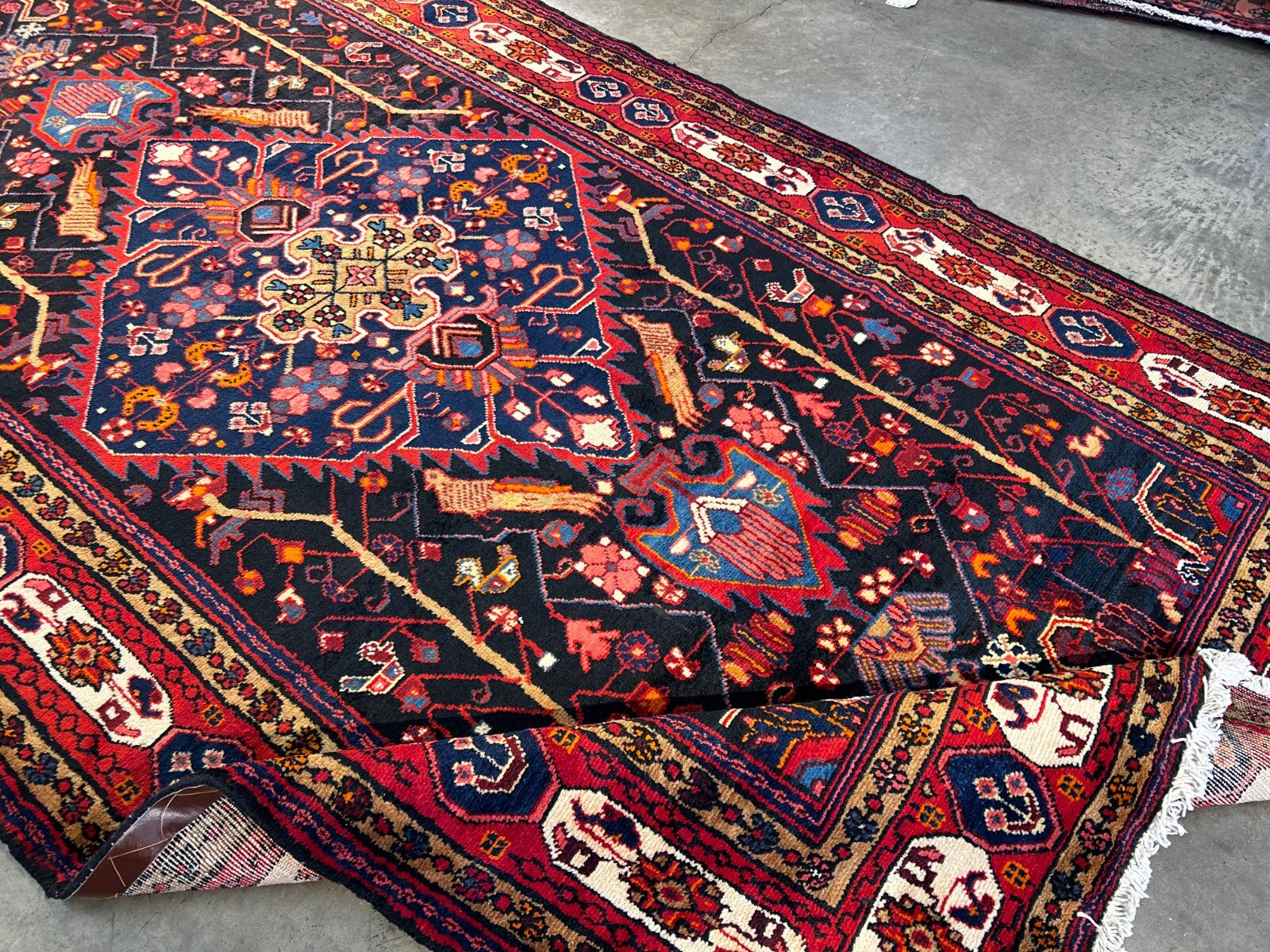 5'6" x 10'5" Hand-Knotted 100% Wool Carpet - Nahavande Area Rug