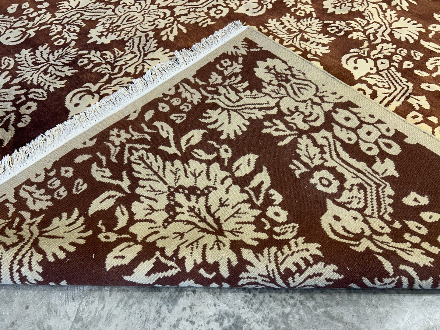 7'11"x9'11" Hand-Knotted 100% Wool Pile Tibetian Area Rug - Carpet