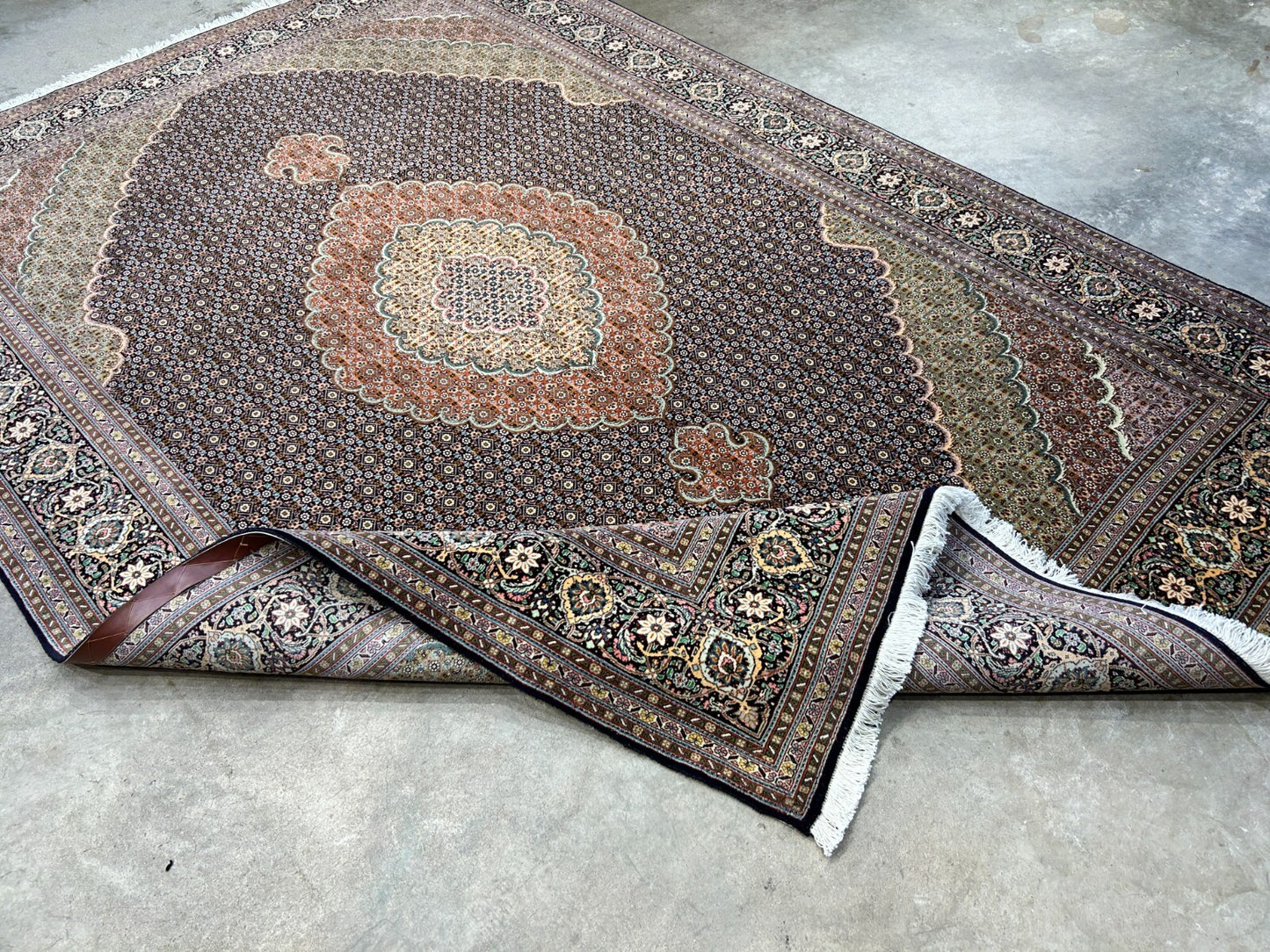 6'7"x9'9" Fine Hand-Knotted Wool & Silk Blend Tabrize Mahi Carpet - Area Rug