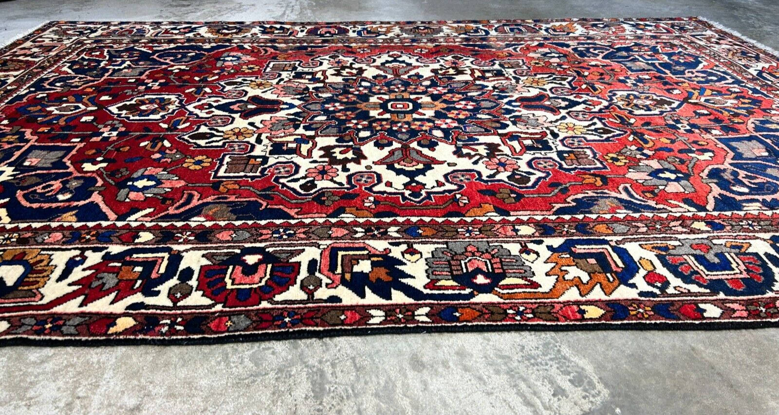 6'11"x10'4" Hand-Knotted 100% Wool Carpet - Bakhtiarie Area Rug