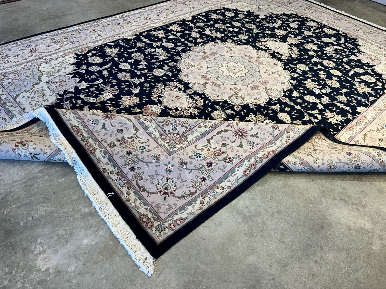 9'x12' Hand-Knotted Wool & Silk Blend Oriental Rug