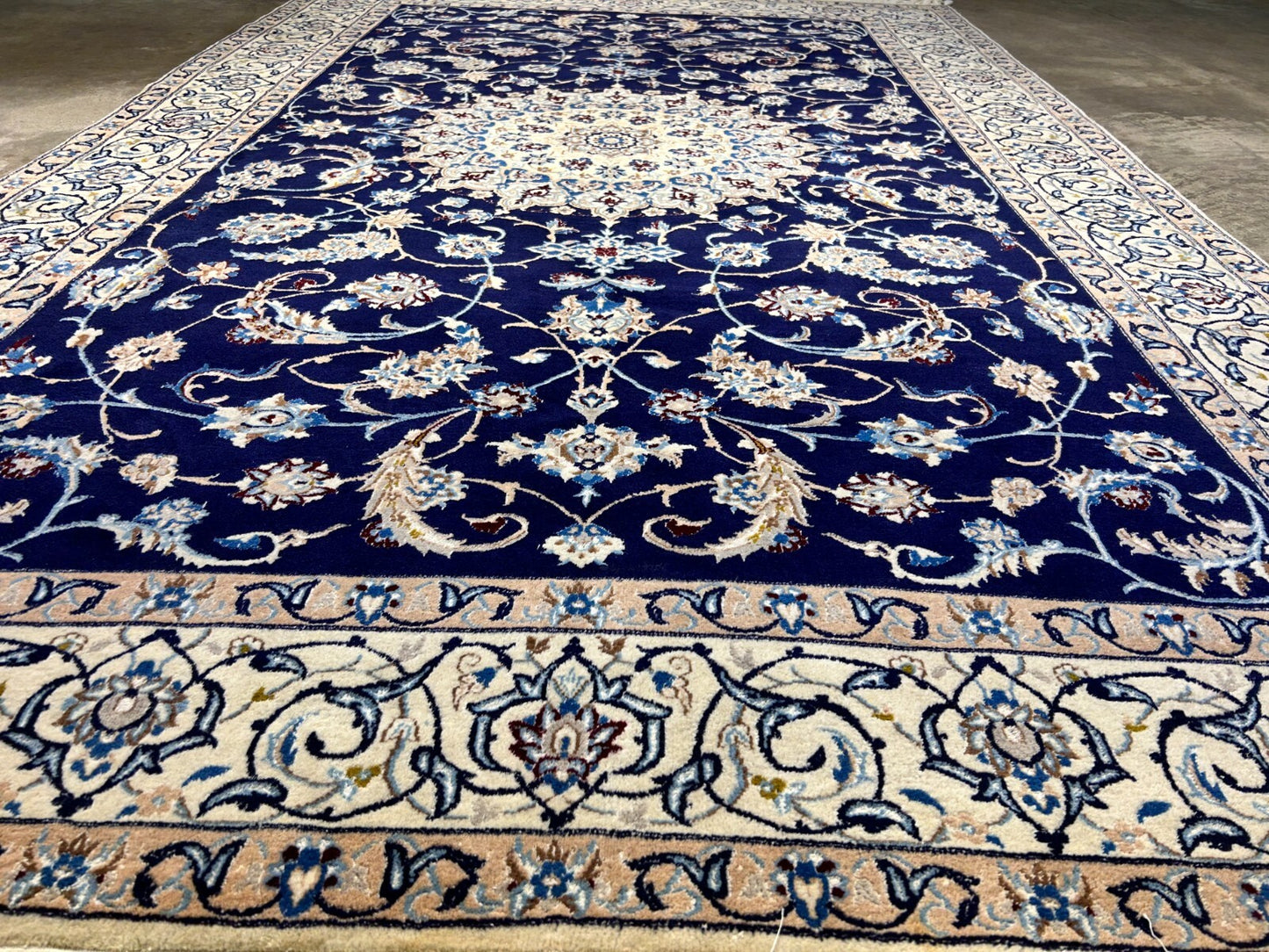 6'5"x10'1" Hand-Knotted Silk & Wool Blend Carpet - Naine Area Rug