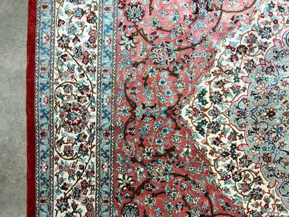 6'5"x9'5" Exquisite Hand-Knotted 100% Silk Qume Rug