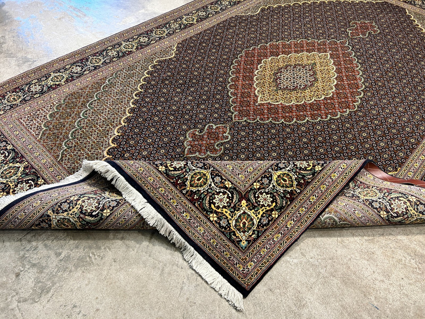 6'8"x10'3" Fine Hand-Knotted Wool & Silk Blend Tabrize Mahi Carpet - Area Rug