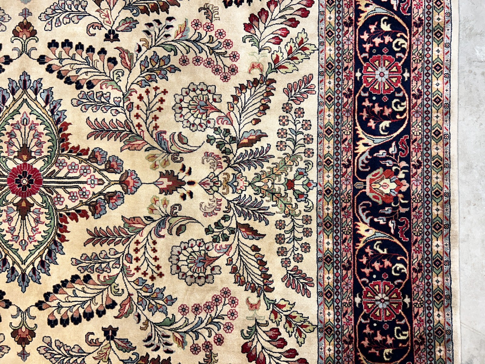 9'x12' Hand-Knotted 100% Lamb Wool Pile Sarouk Carpet - Area Rug