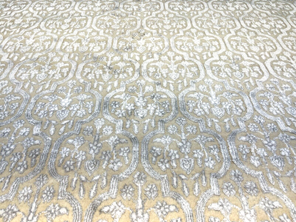 8' x 10'1" Hand-Knotted Silver 100% Wool Carpet - Indian All-Over Area Rug - 3D