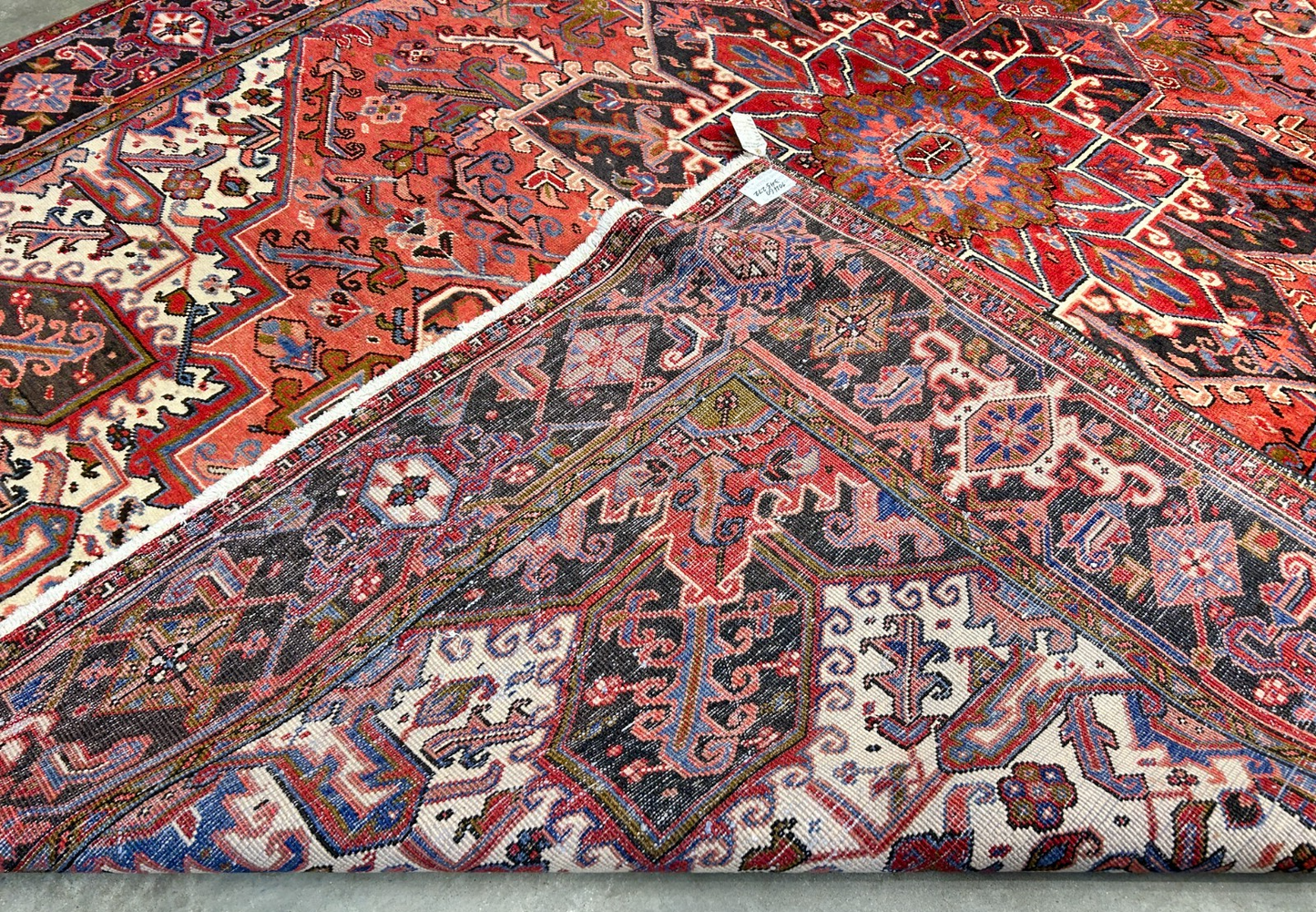 8'9"x11'4" Hand-Knotted 100% Wool Pile Herize Rug