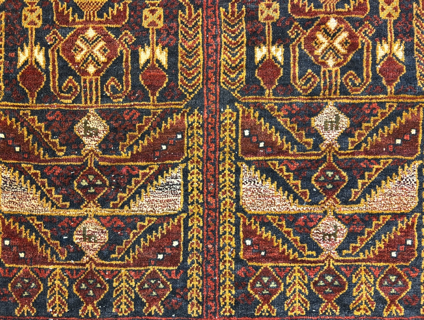 3'10"x6'3" Vintage Hand-Knotted 100% Wool Pile Oriental Area Rug - Carpet