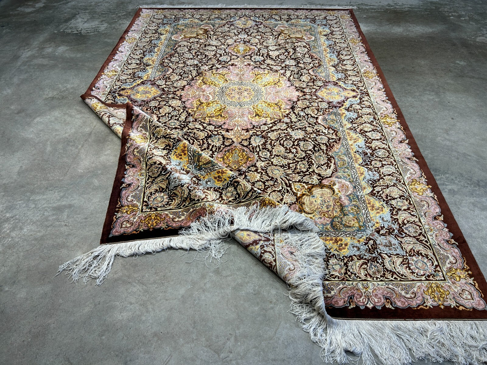 6'9"x10'2" Exquisite Hand-Knotted 100% Silk Qume Rug